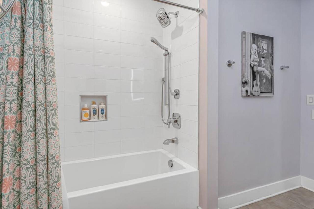Nashville 3 Bed, 1 Bedroom With Washer, Dryer And Parking Exterior foto